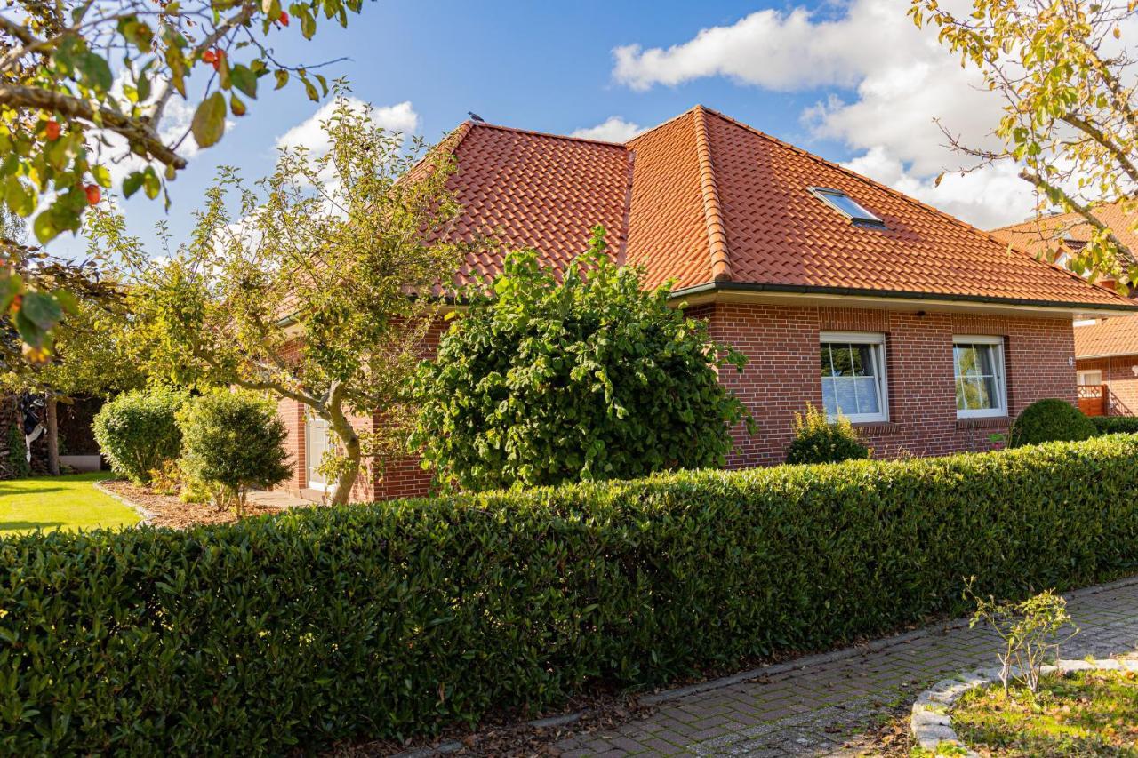 Schoenes & Gemuetliches Ferienhaus Nahe Der Nordsee Schortens Exterior photo